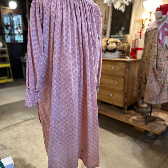 Magnolia Pearl Pink Blouse, Cordella Night Shirt, Aditi High Low - Picture 6 of 9